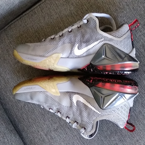 Nike Zoom Shoes - Picture 4 of 8